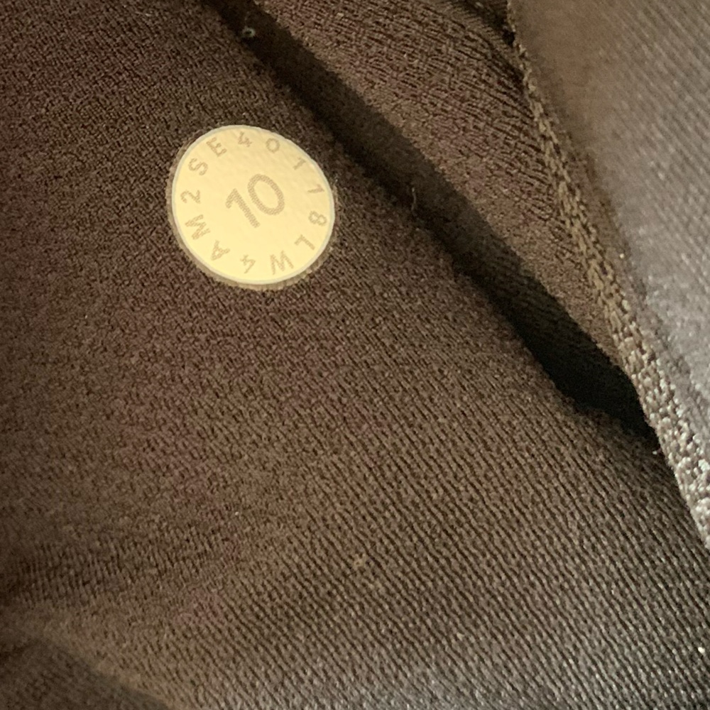 Lululemon Push Your Pace Jacket - Picture 5 of 11